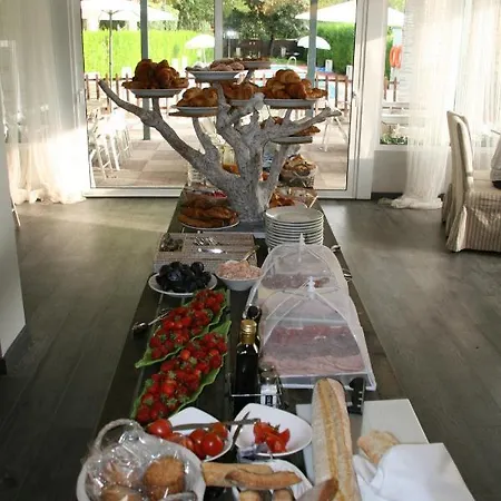 Hotel L'ast Banyoles
